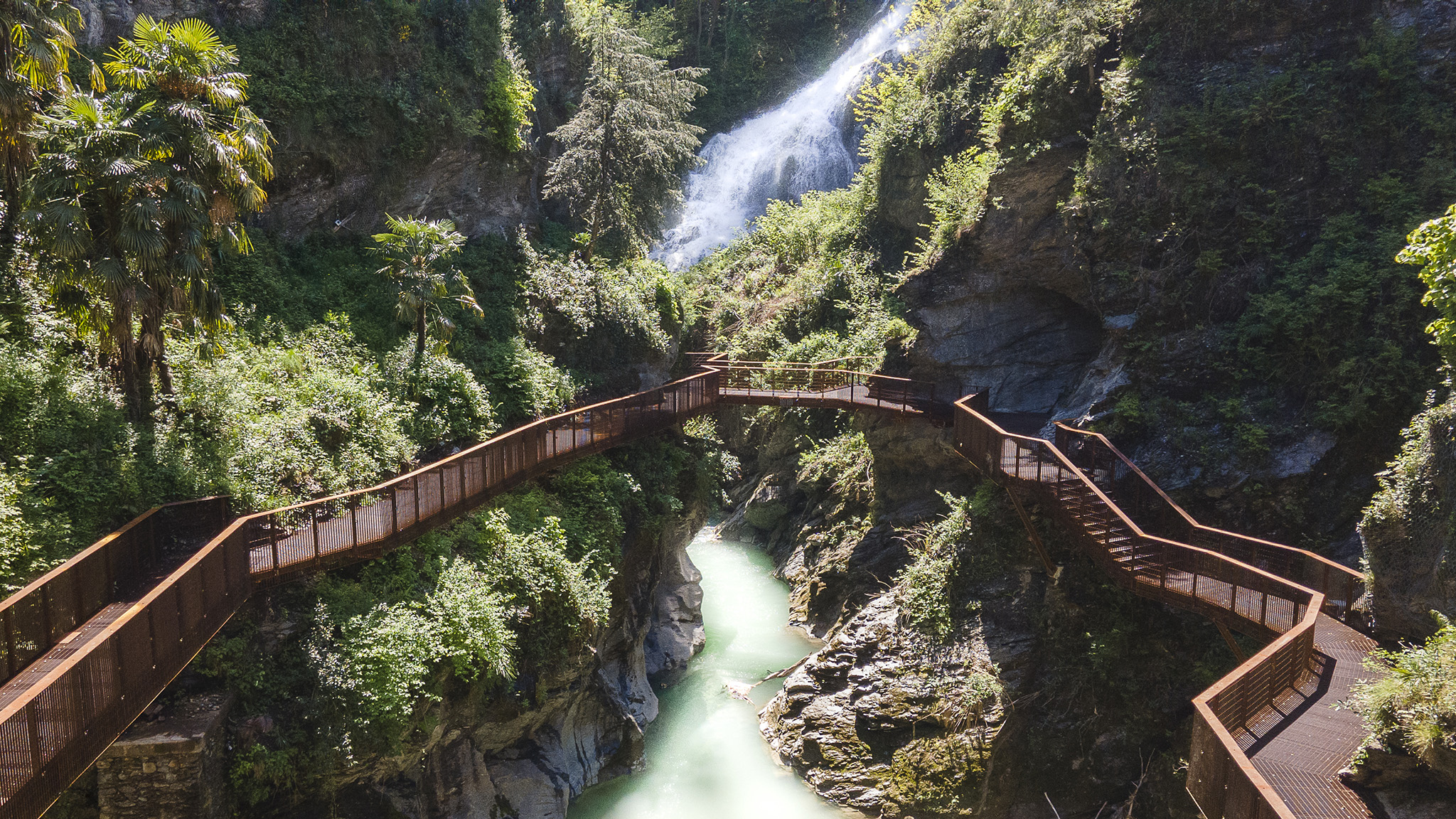 Orridi d’autore. Battellata letteraria tra Nesso e Bellano